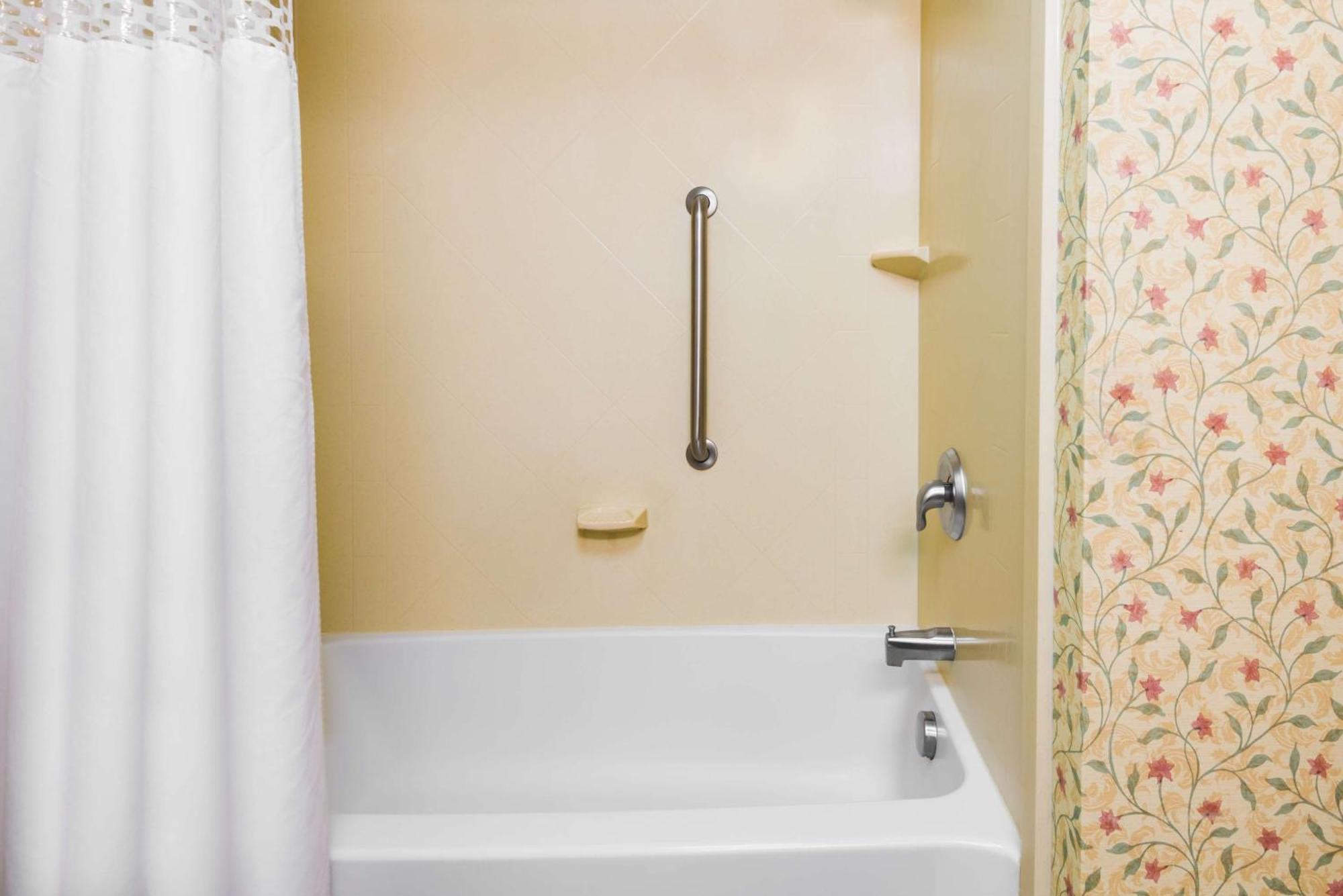 Hampton Inn&Suites Columbus Polaris Esterno foto